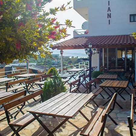 Hotel Ardiani 3*
