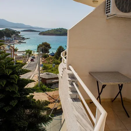 Hotel Ardiani 3*
